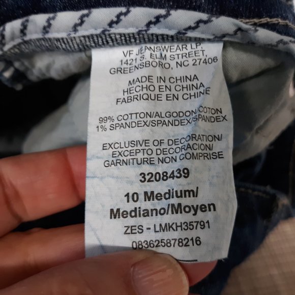 LEE Women's Capri Jeans Size 10 Just Below the Waist Medium Wash Blue Denim - Picture 10 of 15